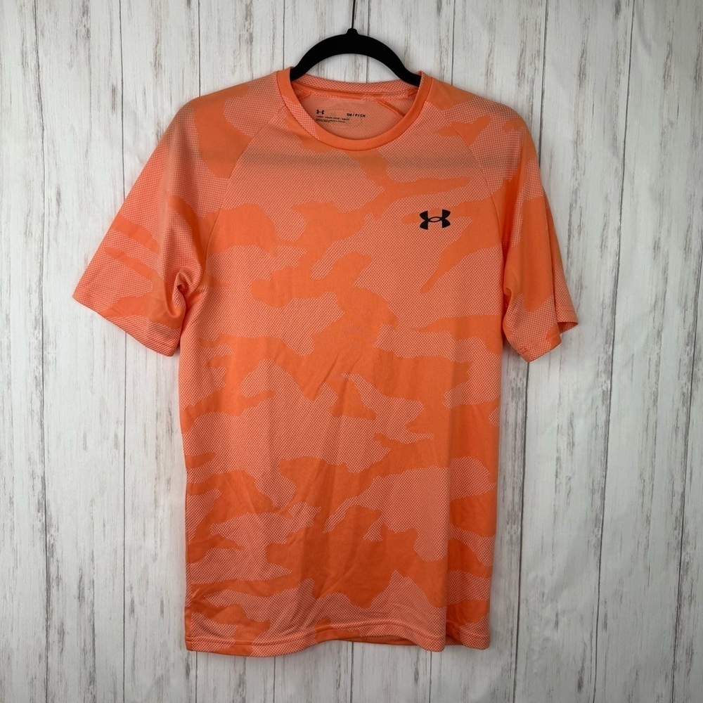 Under Armour Men's Vibrant Orange Camo Tee Small